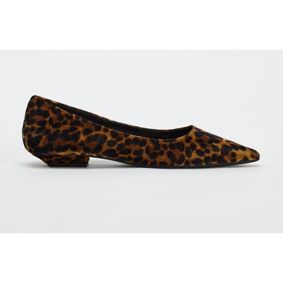 NWT ZARA Leopard Print Pointed Toe Low Heel Shoes - Picture 1 of 7